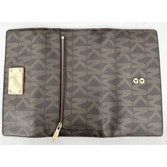 Michael Kors Women's Jet Set Large Checkbook Wallet Brown Signature MK Monogram - Picture 6 of 9